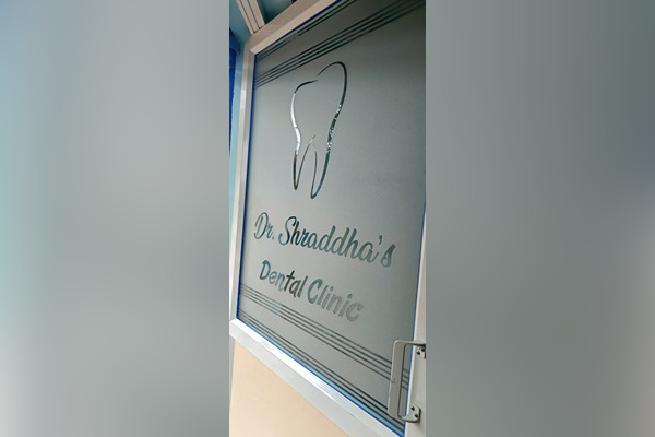 dr-shraddha-naik-dentist-belgaum.jpg